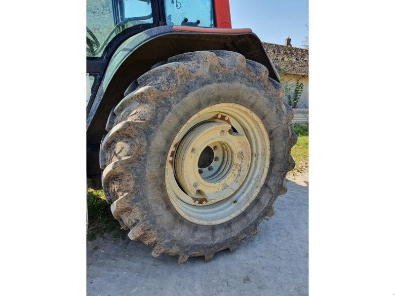 Traktor del tipo Valtra 8550, Gebrauchtmaschine In PITHIVIERS Cedex (Immagine 7)