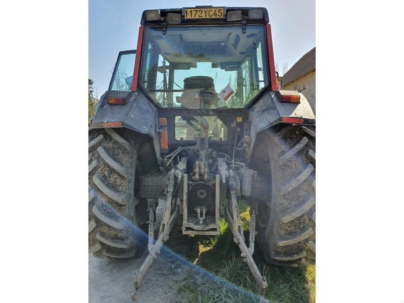 Traktor del tipo Valtra 8550, Gebrauchtmaschine In PITHIVIERS Cedex (Immagine 3)