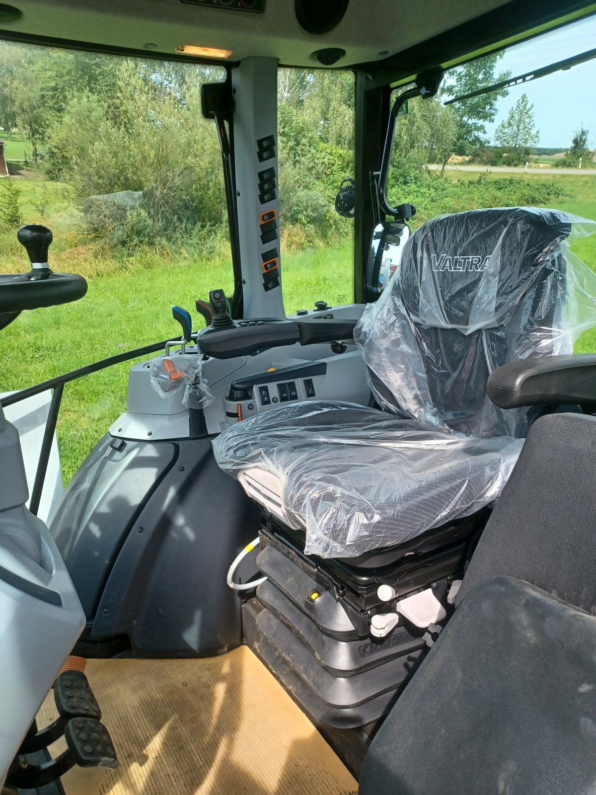 Traktor tip Valtra A 105 MH 4, Neumaschine in Uffenheim (Poză 5)