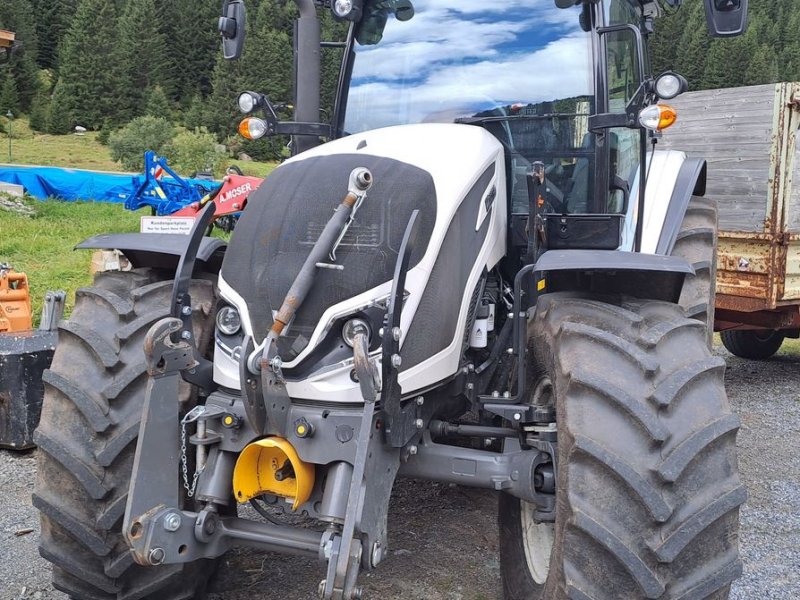 Traktor del tipo Valtra A 115, Gebrauchtmaschine In Burgkirchen (Immagine 1)