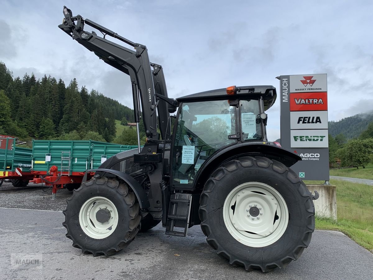 Traktor del tipo Valtra A 115, Neumaschine en Eben (Imagen 11)