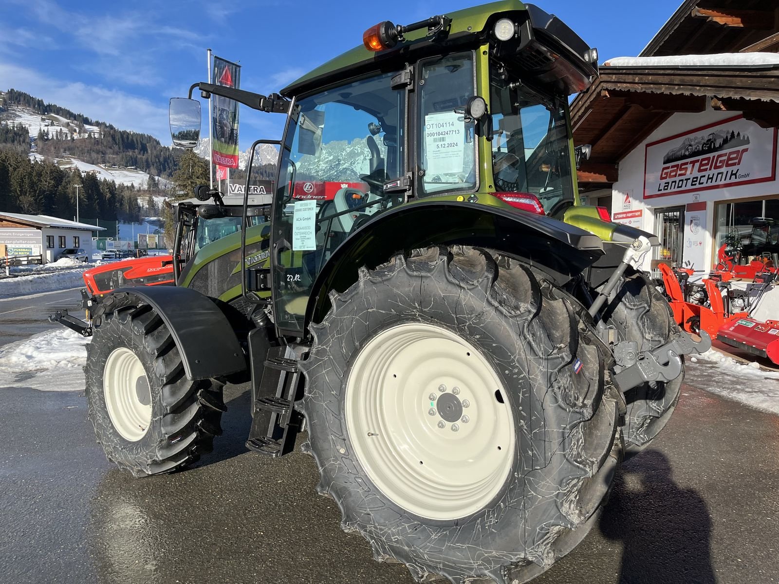 Traktor типа Valtra A 115, Gebrauchtmaschine в Reith bei Kitzbühel (Фотография 4)