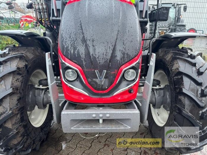 Traktor des Typs Valtra A 85 SH 2A0, Gebrauchtmaschine in Meppen-Versen (Bild 12)