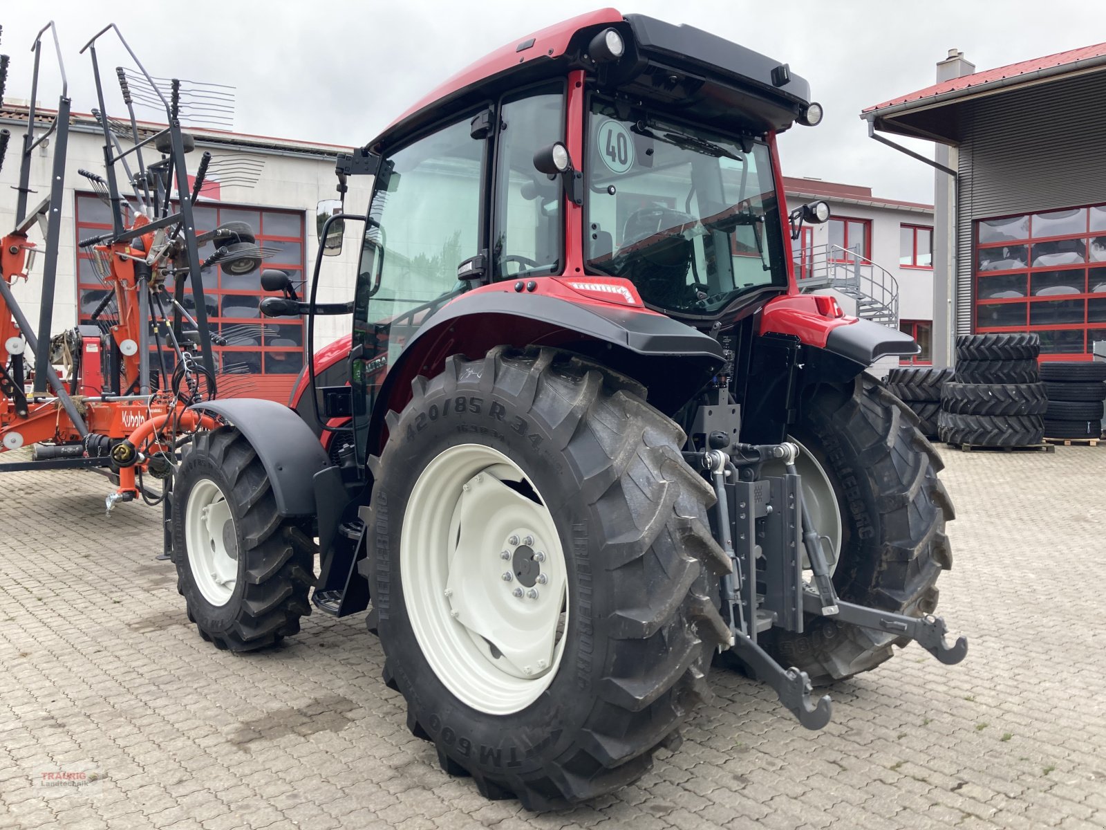 Traktor typu Valtra A 85, Neumaschine w Mainburg/Wambach (Zdjęcie 8)