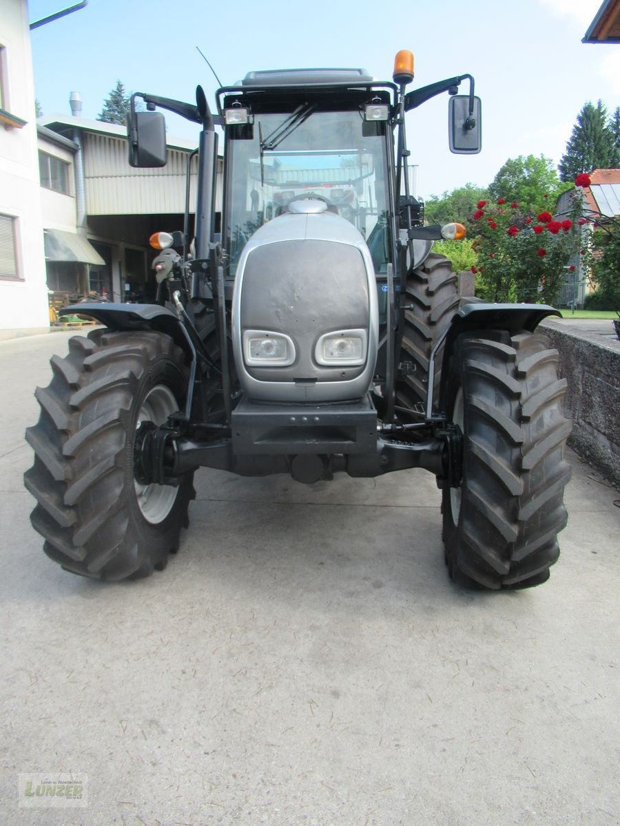 Traktor типа Valtra A 85, Gebrauchtmaschine в Kaumberg (Фотография 3)