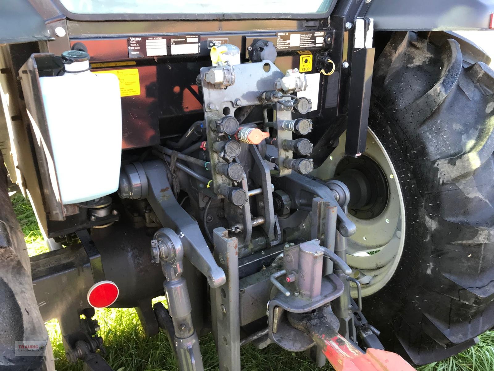 Traktor tip Valtra A 93H mit Frontlader, Gebrauchtmaschine in Mainburg/Wambach (Poză 2)