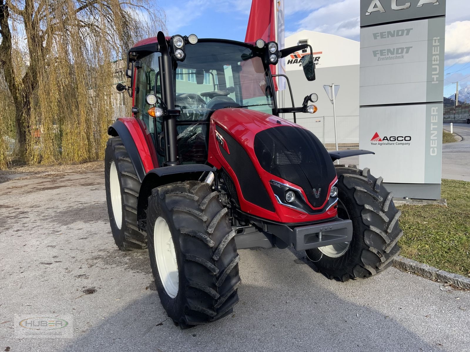 Traktor от тип Valtra A 95, Neumaschine в Kundl/Tirol (Снимка 2)