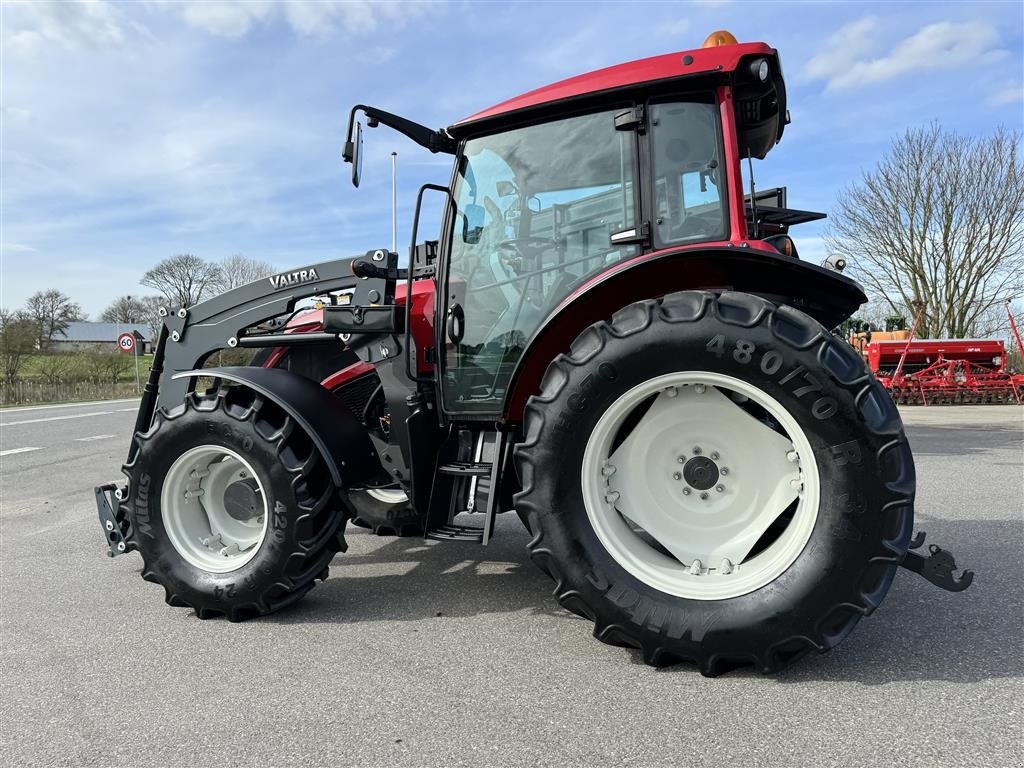 Traktor del tipo Valtra A104 KUN 595 TIMER OG AIRCON!, Gebrauchtmaschine en Nørager (Imagen 4)