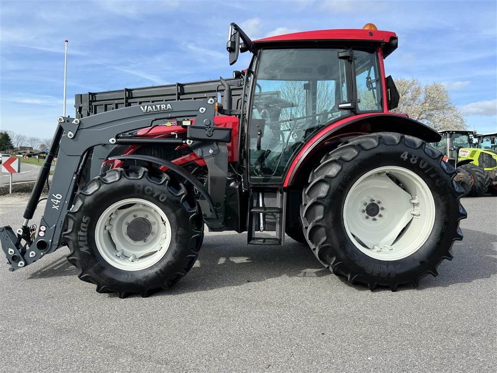 Traktor des Typs Valtra A104 KUN 595 TIMER OG AIRCON!, Gebrauchtmaschine in Nørager (Bild 3)