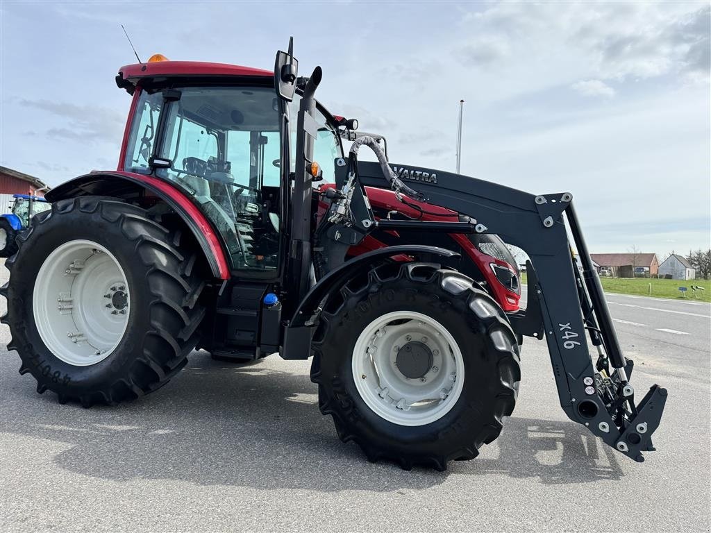 Traktor типа Valtra A104 KUN 595 TIMER OG AIRCON!, Gebrauchtmaschine в Nørager (Фотография 7)