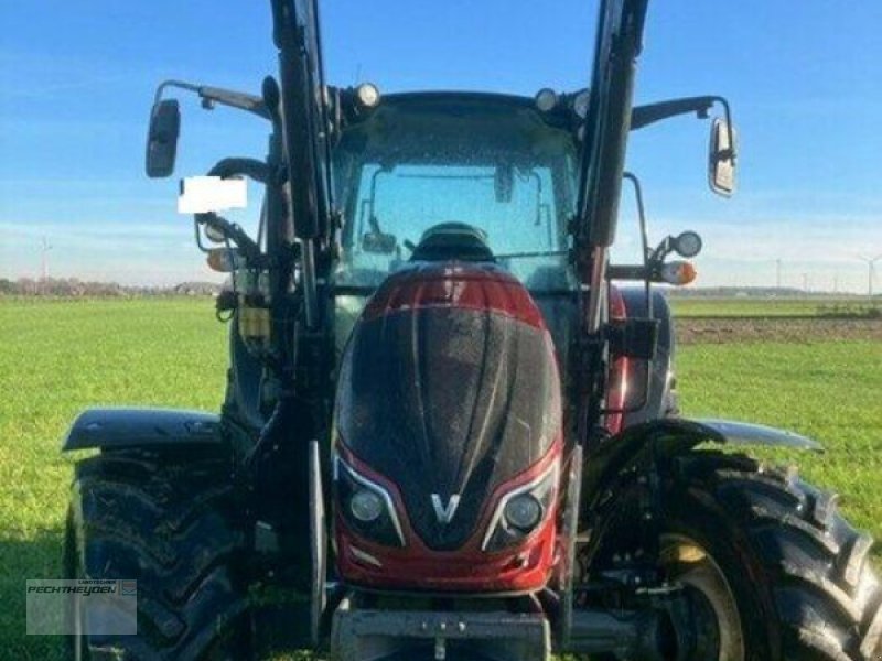 Traktor van het type Valtra A104 MH, Gebrauchtmaschine in Wegberg