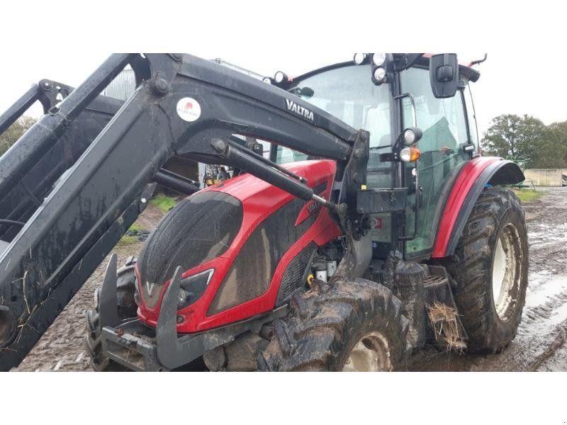 Traktor des Typs Valtra A104H4, Gebrauchtmaschine in ANTIGNY (Bild 1)