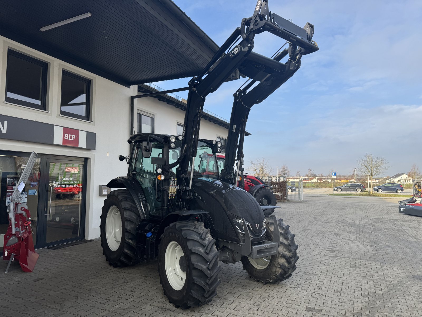 Traktor tipa Valtra A105, Gebrauchtmaschine u Deggendorf (Slika 4)