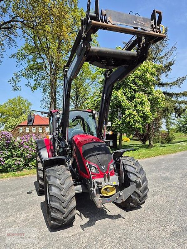 Traktor a típus Valtra A114, Gebrauchtmaschine ekkor: Uelzen (Kép 2)