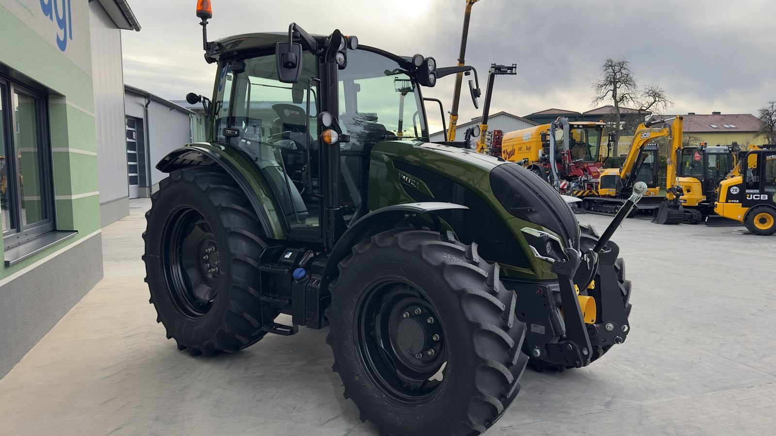 Traktor typu Valtra A115 MH4, Gebrauchtmaschine v Hürm (Obrázek 7)