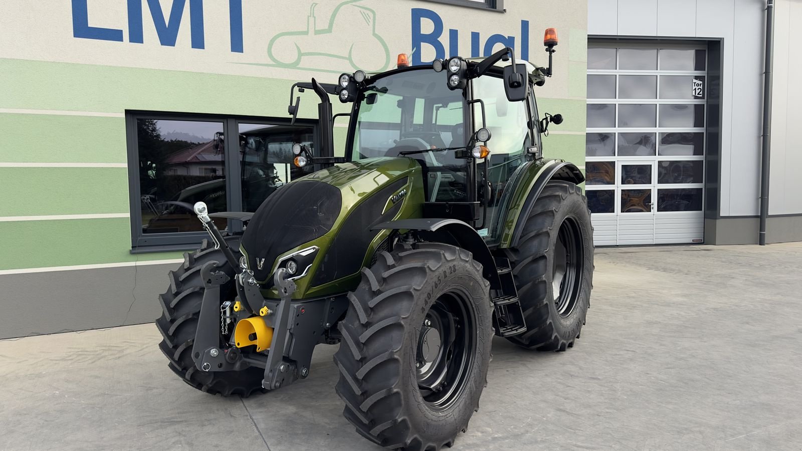 Traktor typu Valtra A115 MH4, Gebrauchtmaschine v Hürm (Obrázek 2)