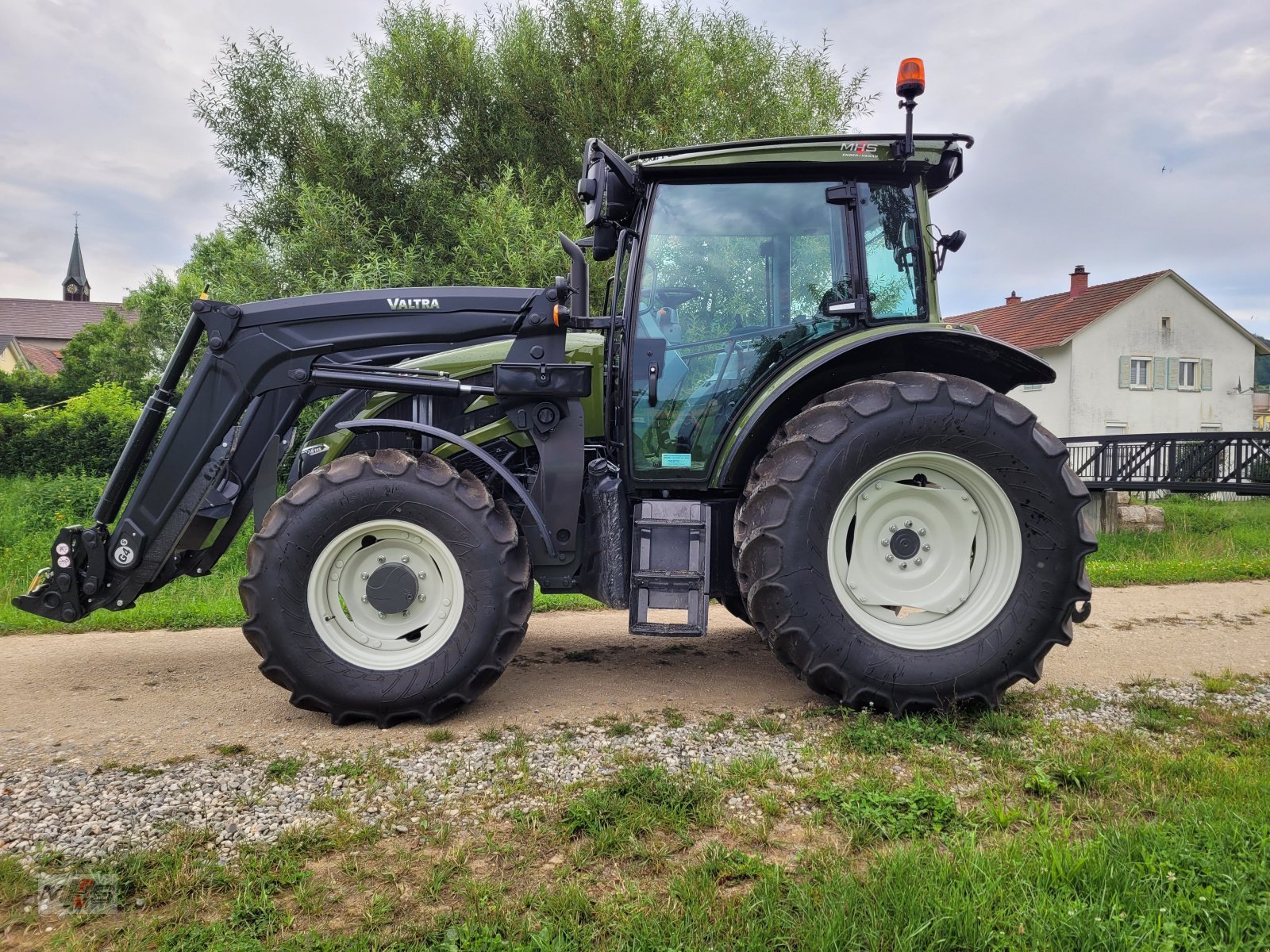 Traktor του τύπου Valtra A115 MH4, Neumaschine σε Engen (Φωτογραφία 4)