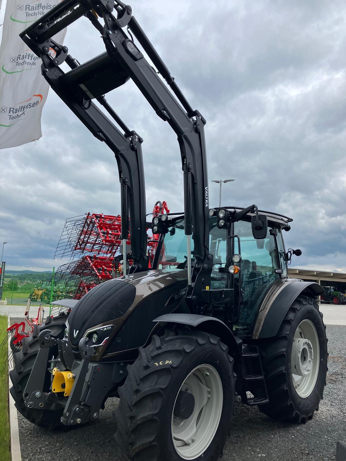 Traktor tip Valtra A115MH4 2B0, Neumaschine in Werther (Poză 5)