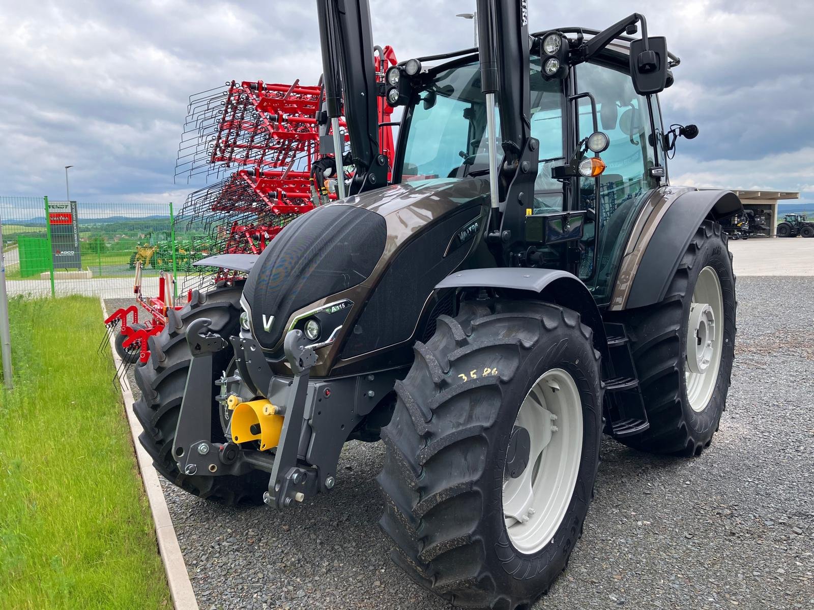 Traktor del tipo Valtra A115MH4 2B0, Neumaschine en Werther (Imagen 1)