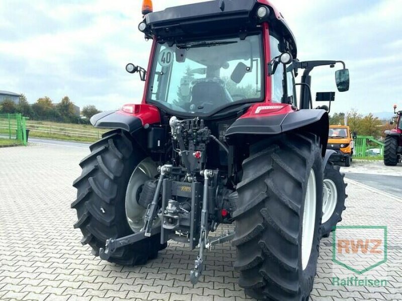 Traktor del tipo Valtra A75SH, Neumaschine In Diez (Immagine 3)