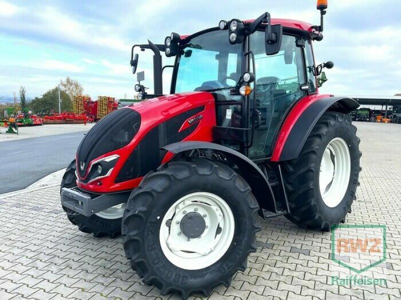 Traktor типа Valtra A75SH, Neumaschine в Diez (Фотография 2)