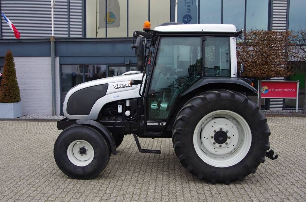 Traktor van het type Valtra A82, Gebrauchtmaschine in Borne (Foto 7)