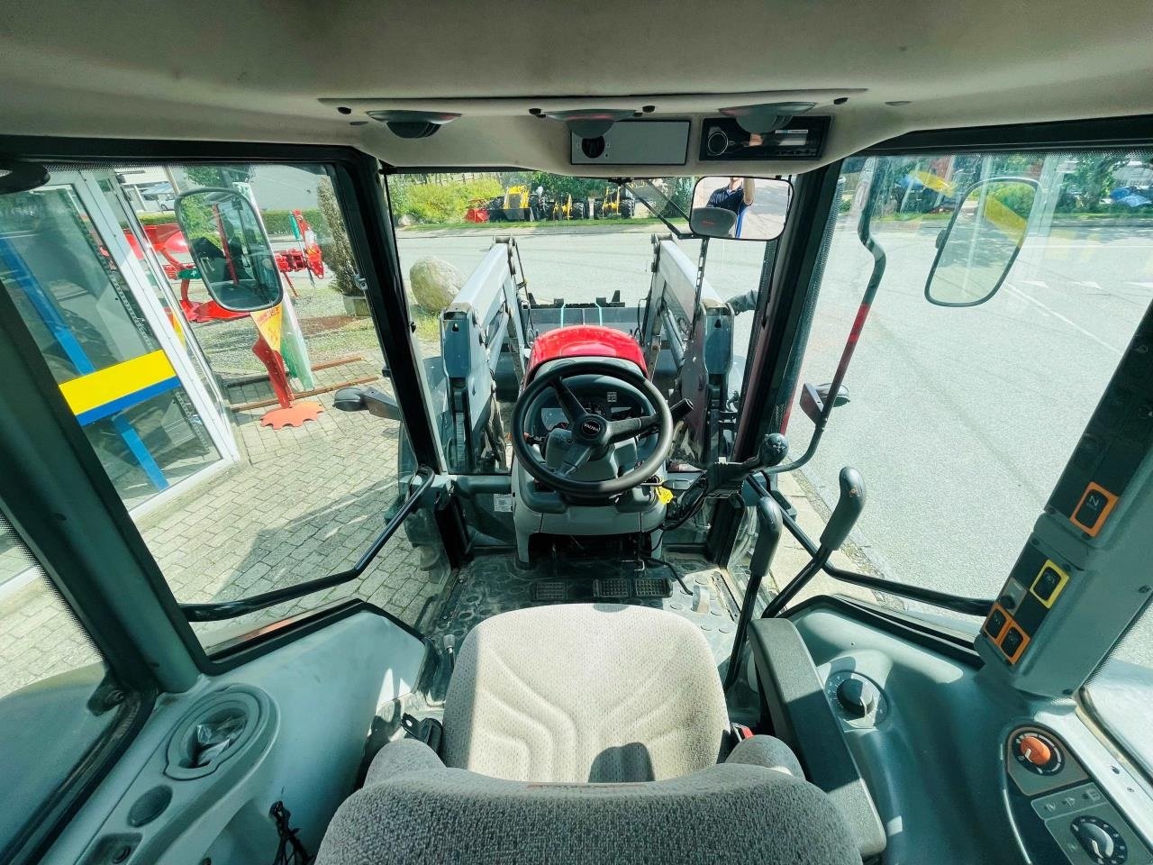 Traktor van het type Valtra A83, Gebrauchtmaschine in Middelfart (Foto 6)