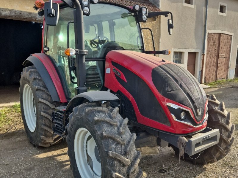 Traktor typu Valtra A85, Gebrauchtmaschine w MANDRES-SUR-VAIR (Zdjęcie 1)