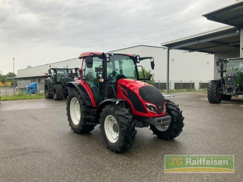 Traktor des Typs Valtra A85, Vorführmaschine in Bruchsal (Bild 4)