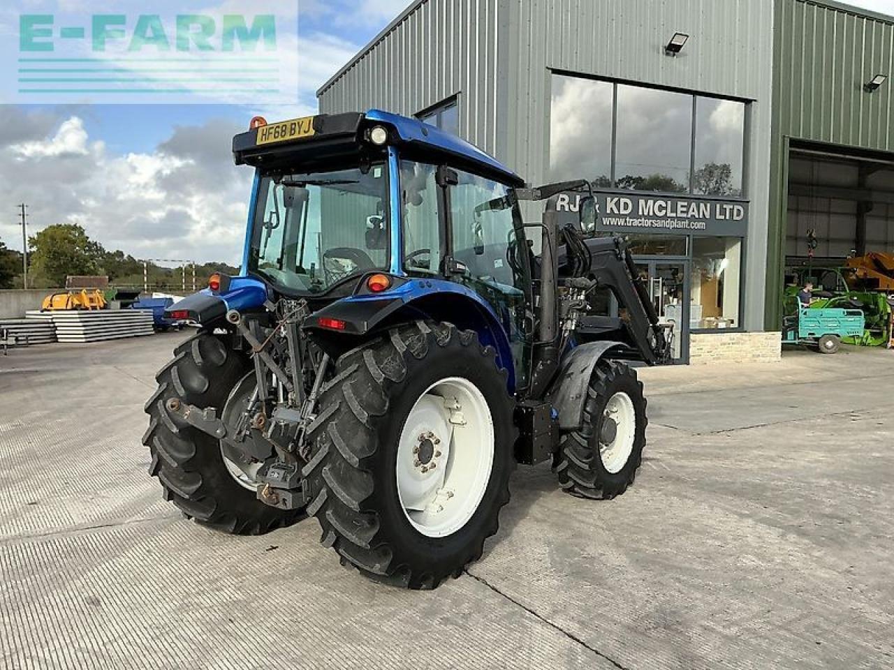 Traktor of the type Valtra a94 hi-tech tractor (st21215), Gebrauchtmaschine in SHAFTESBURY (Picture 3)