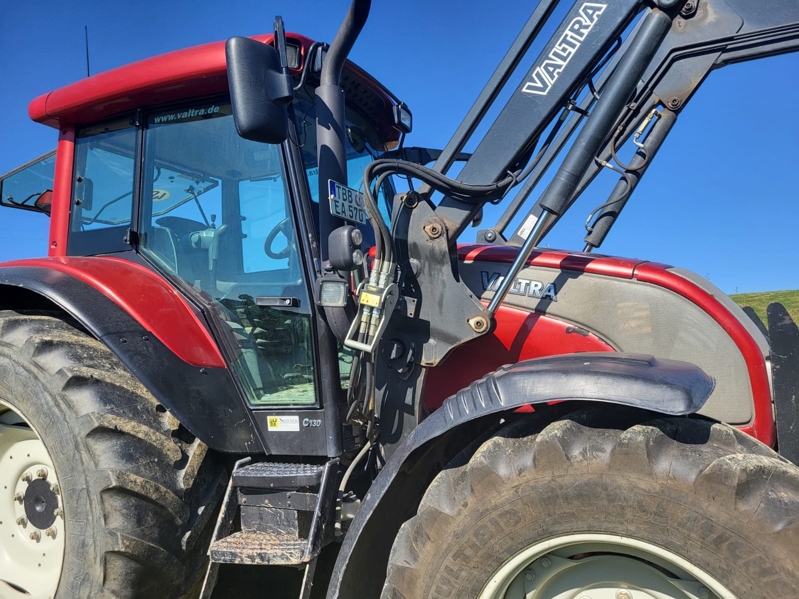 Traktor van het type Valtra C 130, Gebrauchtmaschine in Creglingen (Foto 2)