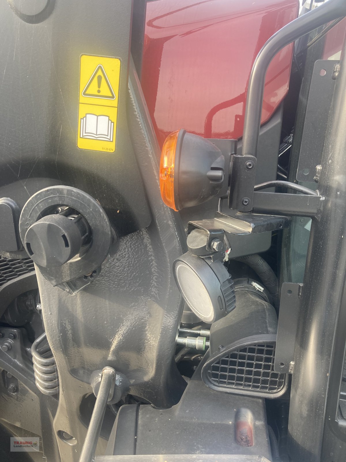 Traktor του τύπου Valtra G 105 A Hopfen, Neumaschine σε Mainburg/Wambach (Φωτογραφία 23)