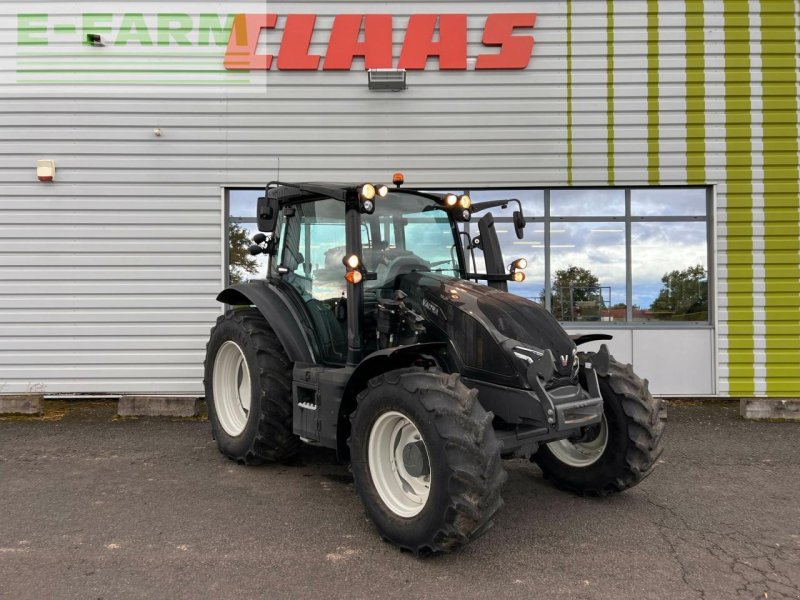 Traktor of the type Valtra g 105, Gebrauchtmaschine in SAULZET (Picture 1)