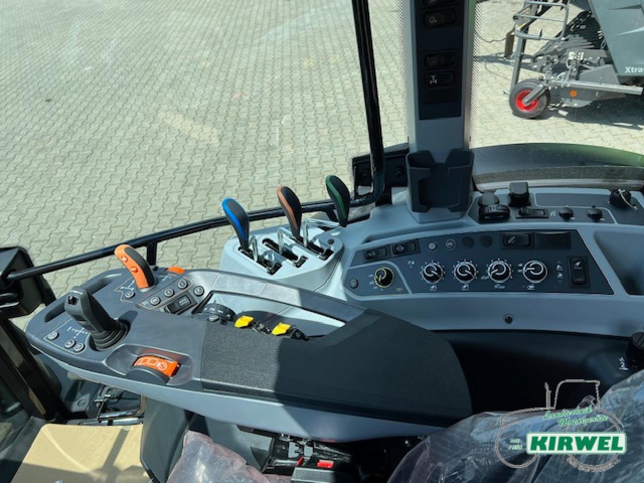 Traktor typu Valtra G 125 Active, Neumaschine w Blankenheim (Zdjęcie 13)