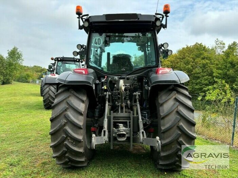 Traktor от тип Valtra G 125 EA 1B9, Gebrauchtmaschine в Schladen (Снимка 4)