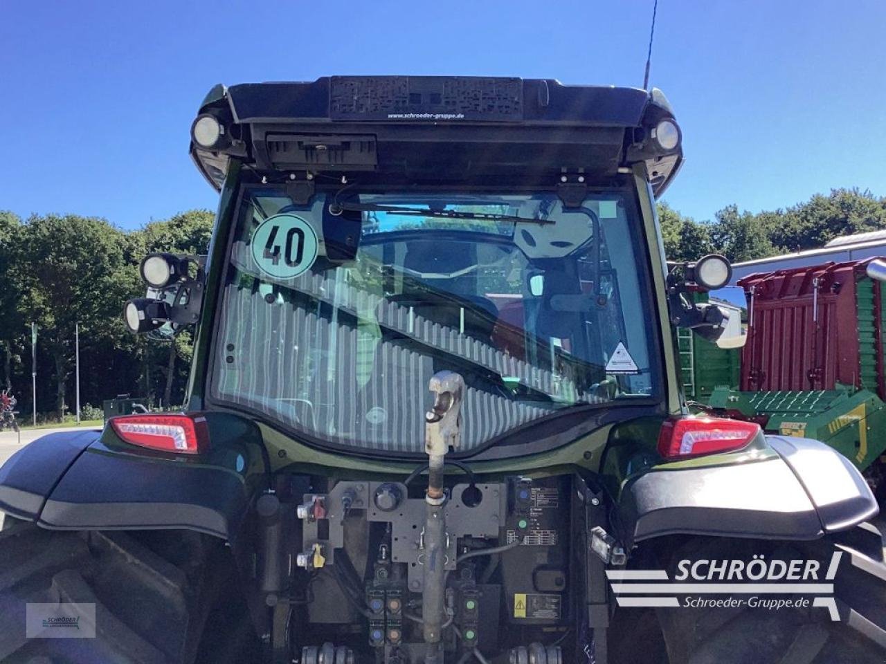 Traktor typu Valtra G 125 EH, Gebrauchtmaschine w Hemmoor (Zdjęcie 9)