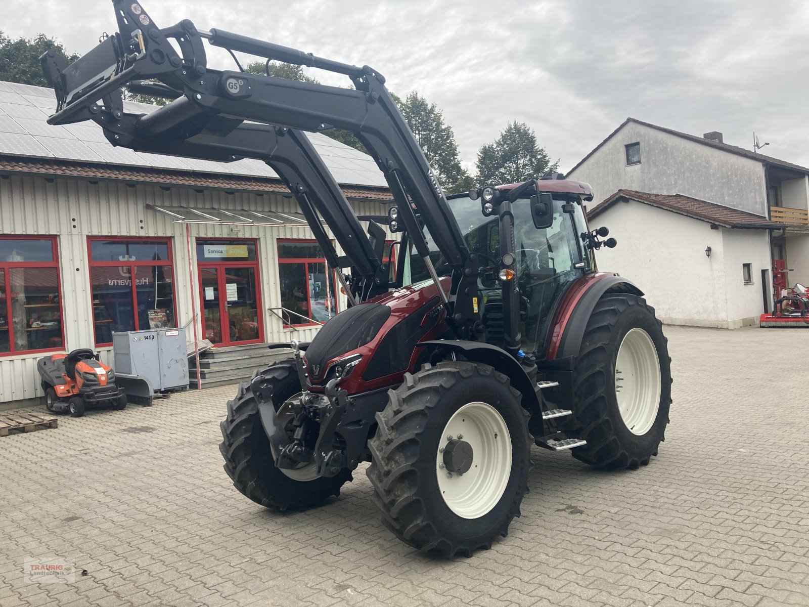 Traktor del tipo Valtra G 125 Versu m. FL, Neumaschine In Mainburg/Wambach (Immagine 4)