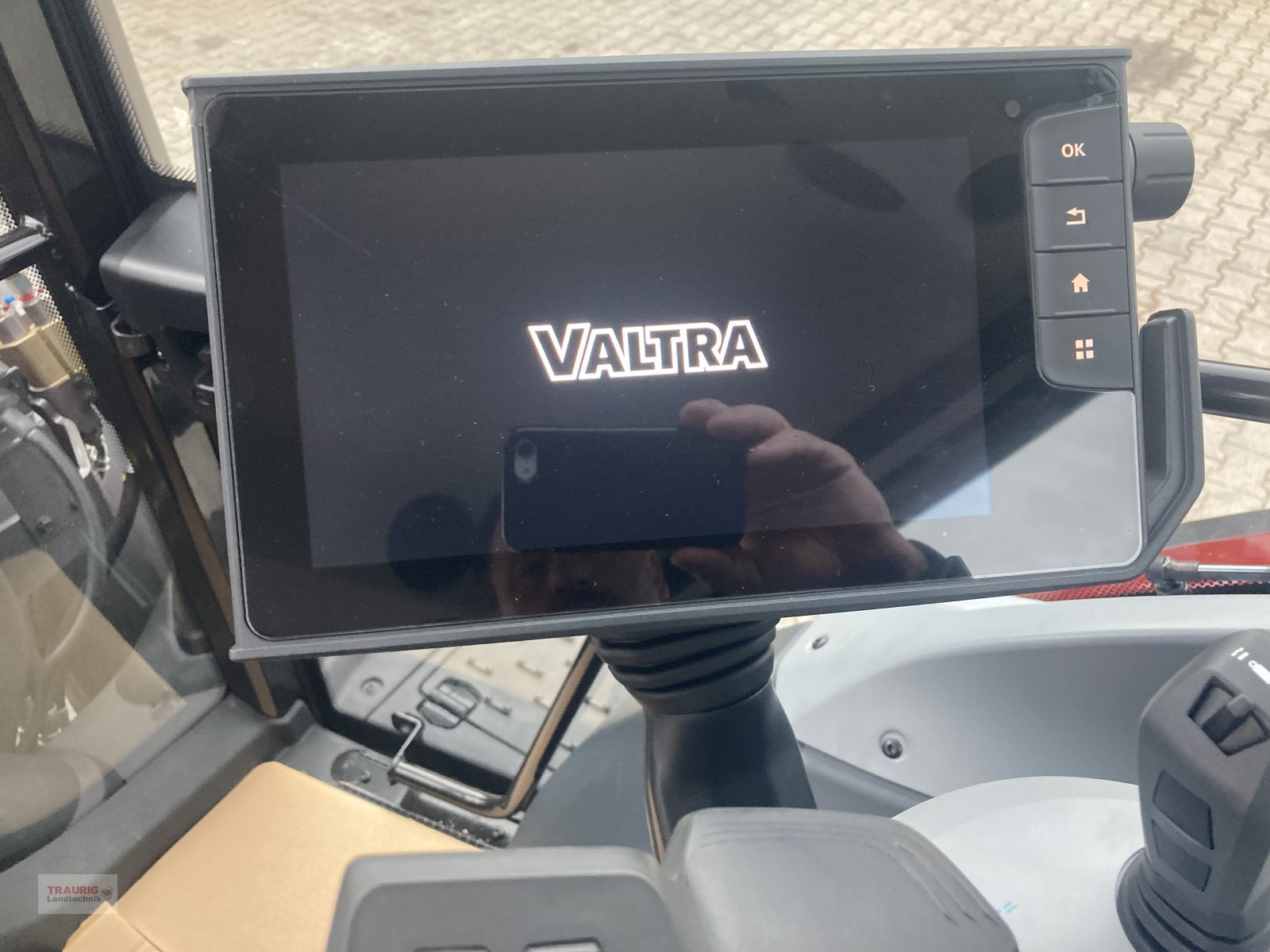 Traktor del tipo Valtra G 125 Versu m. FL, Neumaschine en Mainburg/Wambach (Imagen 14)