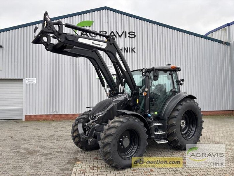 Traktor типа Valtra G 135 A 1B9, Gebrauchtmaschine в Meppen (Фотография 1)