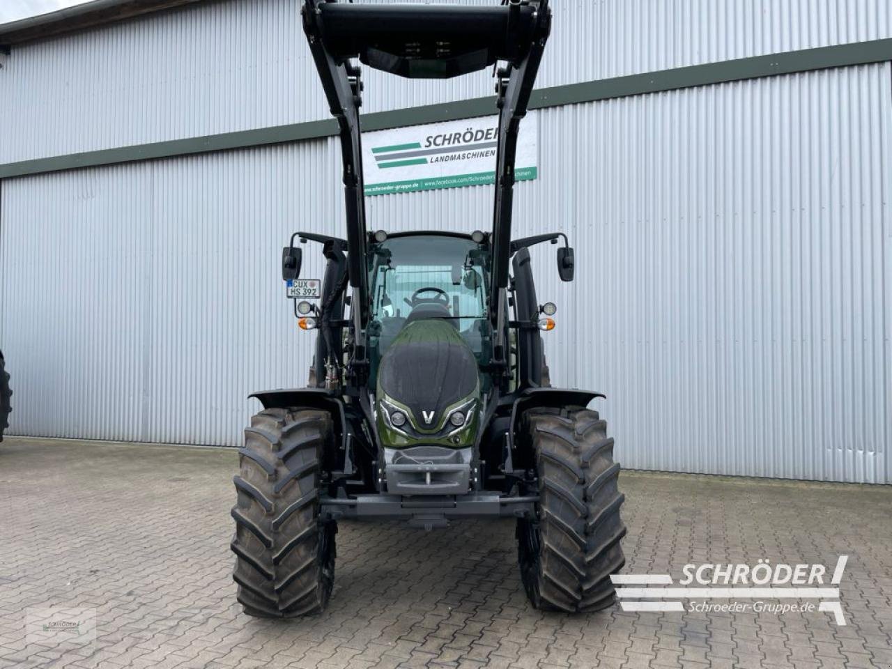 Traktor del tipo Valtra G 135 A, Neumaschine en Hemmoor (Imagen 7)