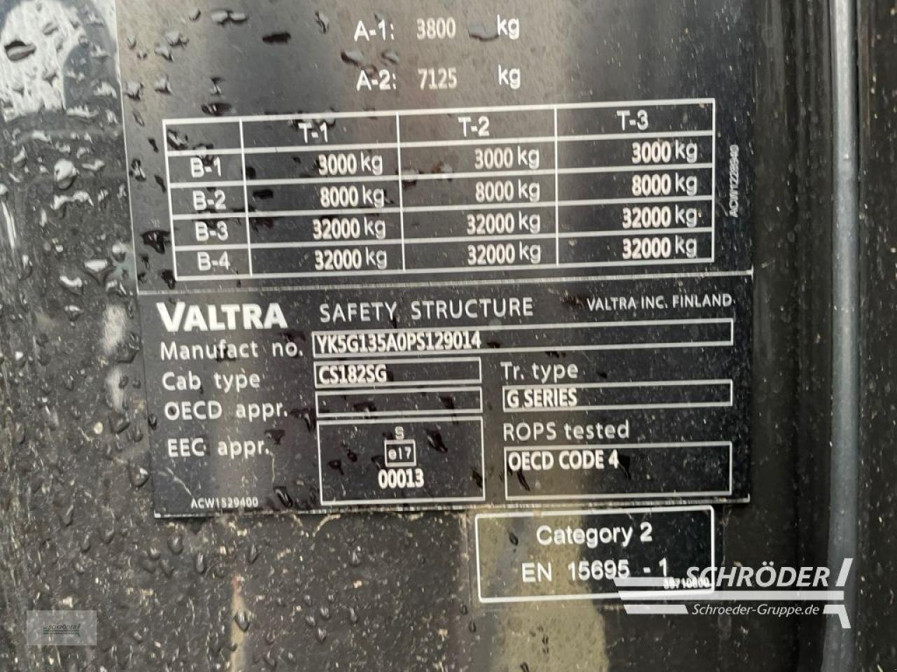 Traktor des Typs Valtra G 135 A, Neumaschine in Hemmoor (Bild 18)