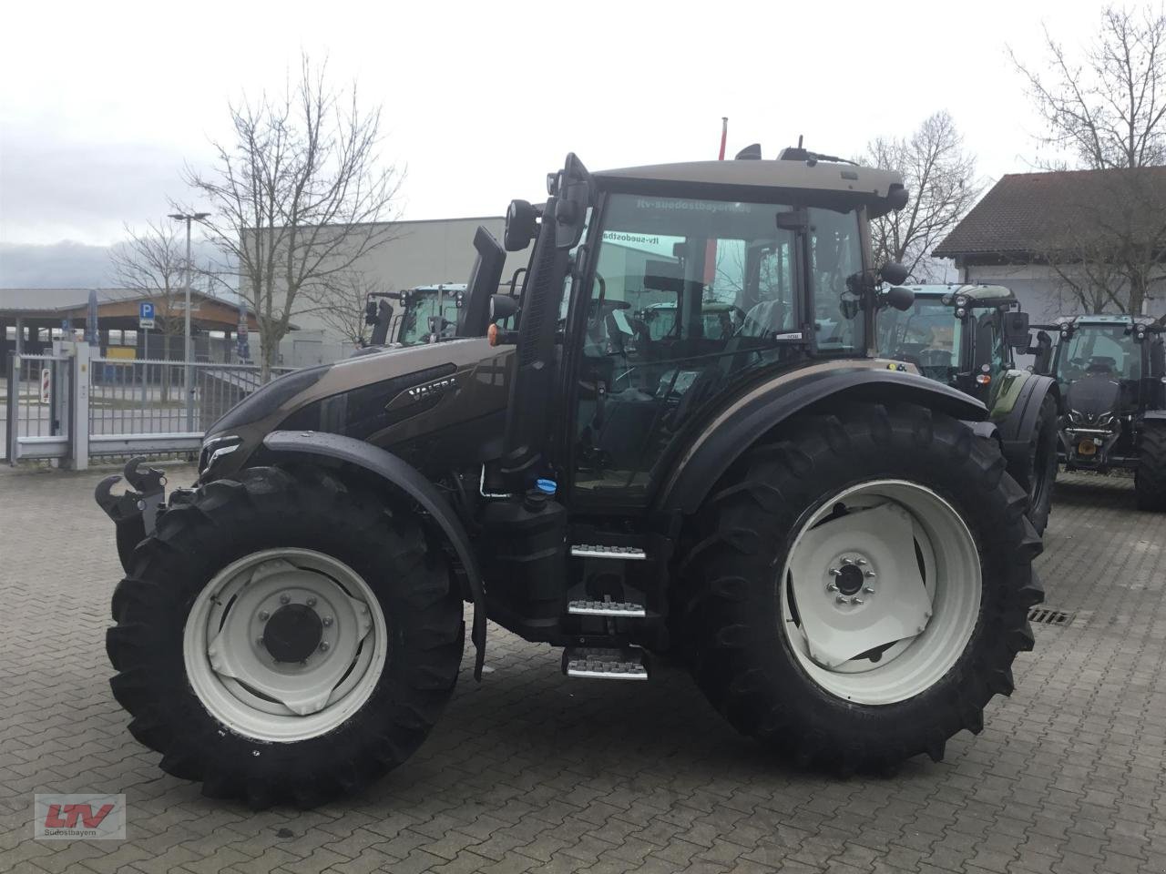 Traktor типа Valtra G 135 V [FL], Neumaschine в Eggenfelden (Фотография 3)