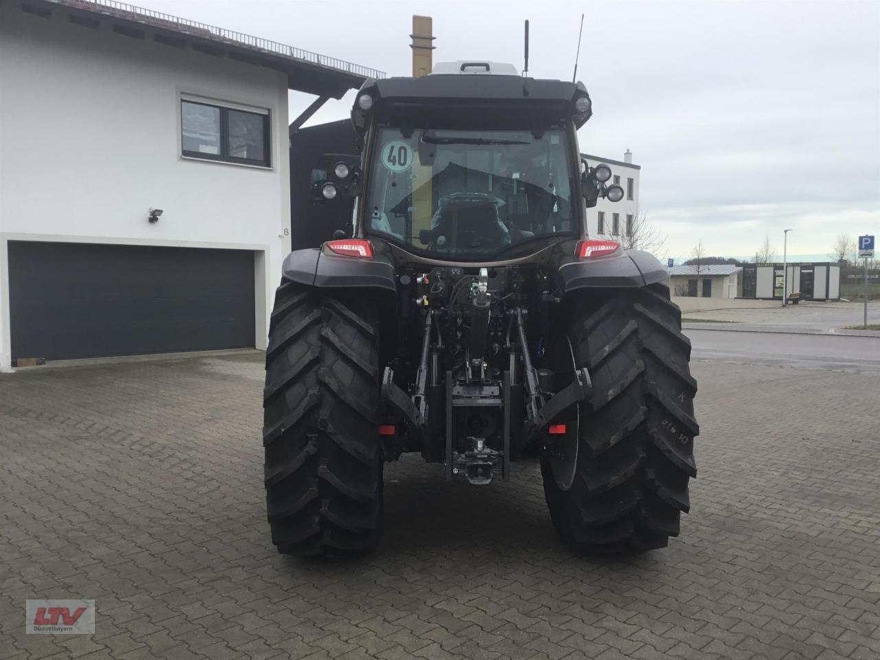 Traktor tipa Valtra G 135 V [FL], Neumaschine u Eggenfelden (Slika 5)