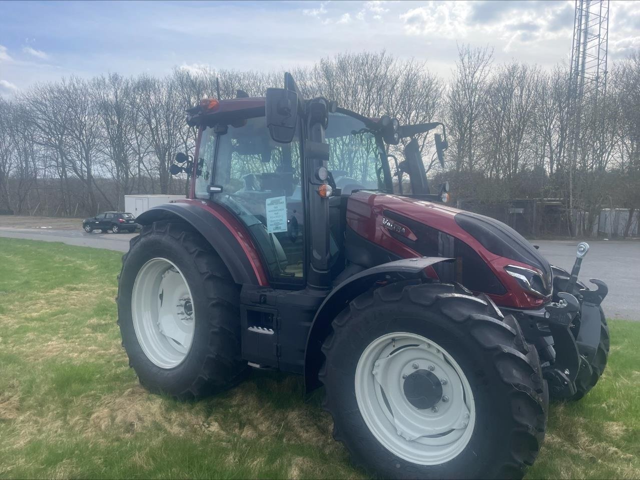 Traktor of the type Valtra G 135 VERSU, Gebrauchtmaschine in Egtved (Picture 6)