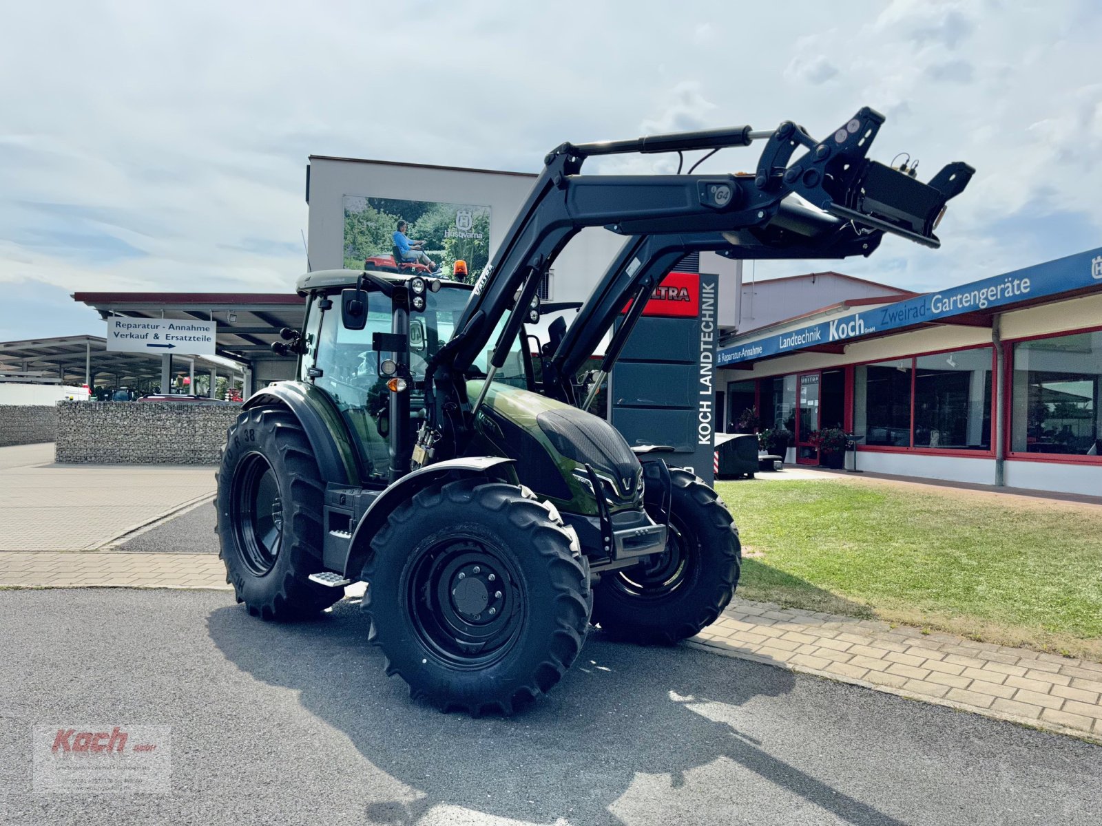 Traktor du type Valtra G125 A, Neumaschine en Neumarkt / Pölling (Photo 1)