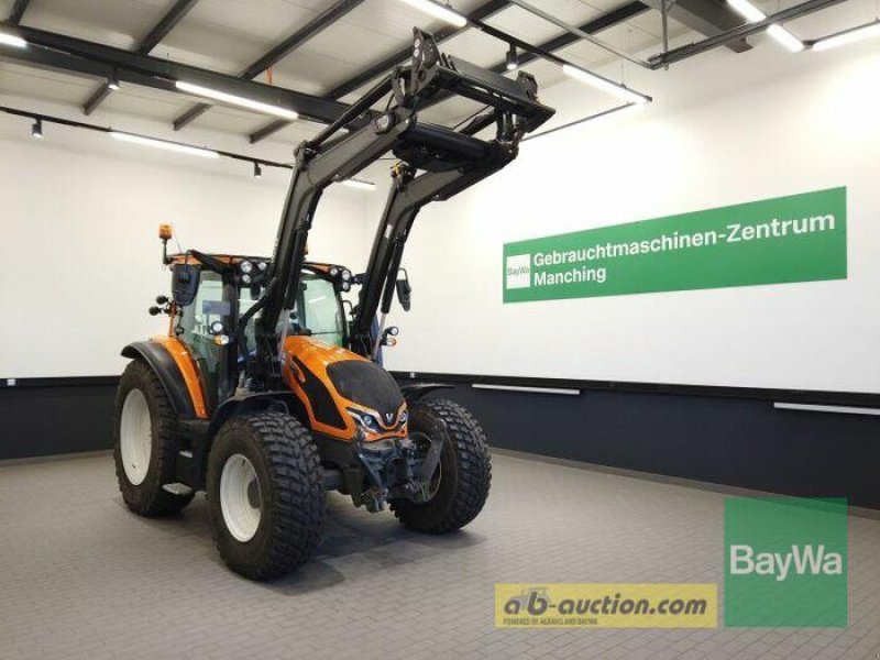 Traktor des Typs Valtra G125 EA, Gebrauchtmaschine in Manching