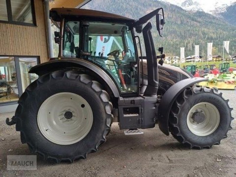 Traktor des Typs Valtra G125 ECO ACTIVE, Neumaschine in Burgkirchen (Bild 4)