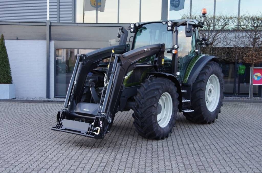 Traktor a típus Valtra G125, Neumaschine ekkor: Borne (Kép 3)