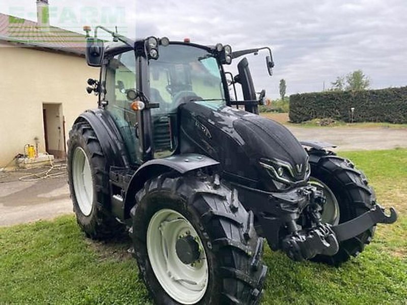 Traktor van het type Valtra g125v, Gebrauchtmaschine in MONFERRAN (Foto 1)