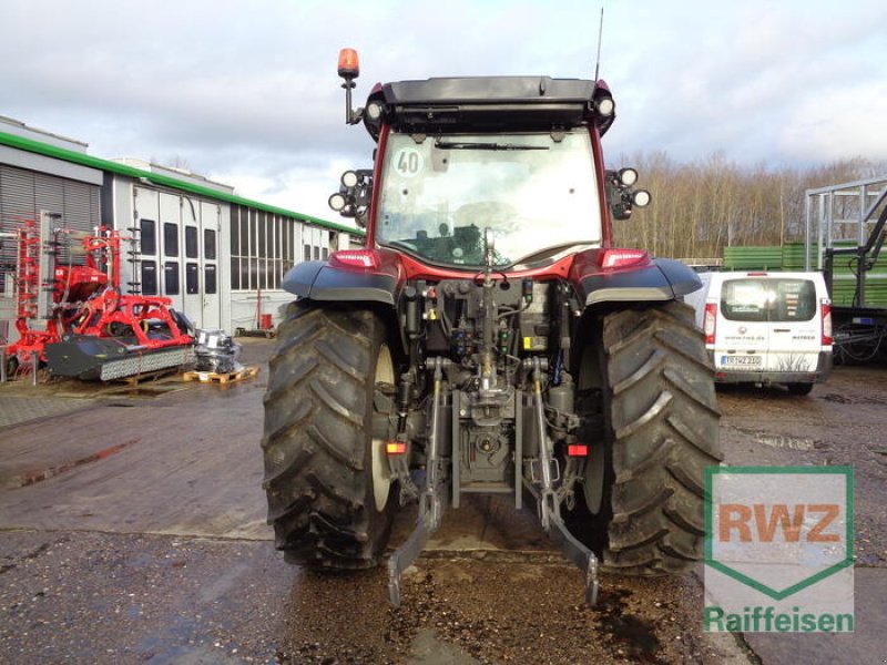 Traktor del tipo Valtra G135 A Schlepper, Gebrauchtmaschine In Saarburg (Immagine 3)